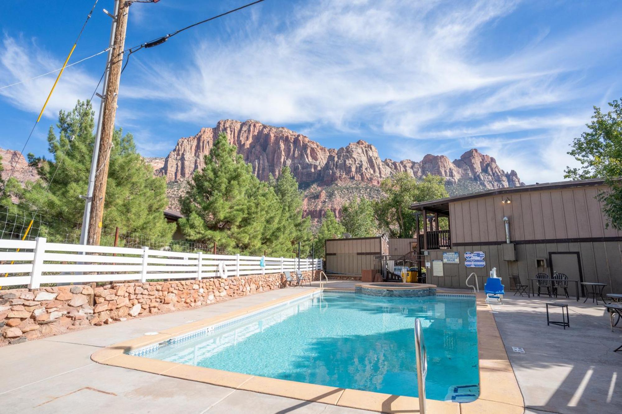 Pioneer Lodge Zion National Park-ספרינגדייל מראה חיצוני תמונה