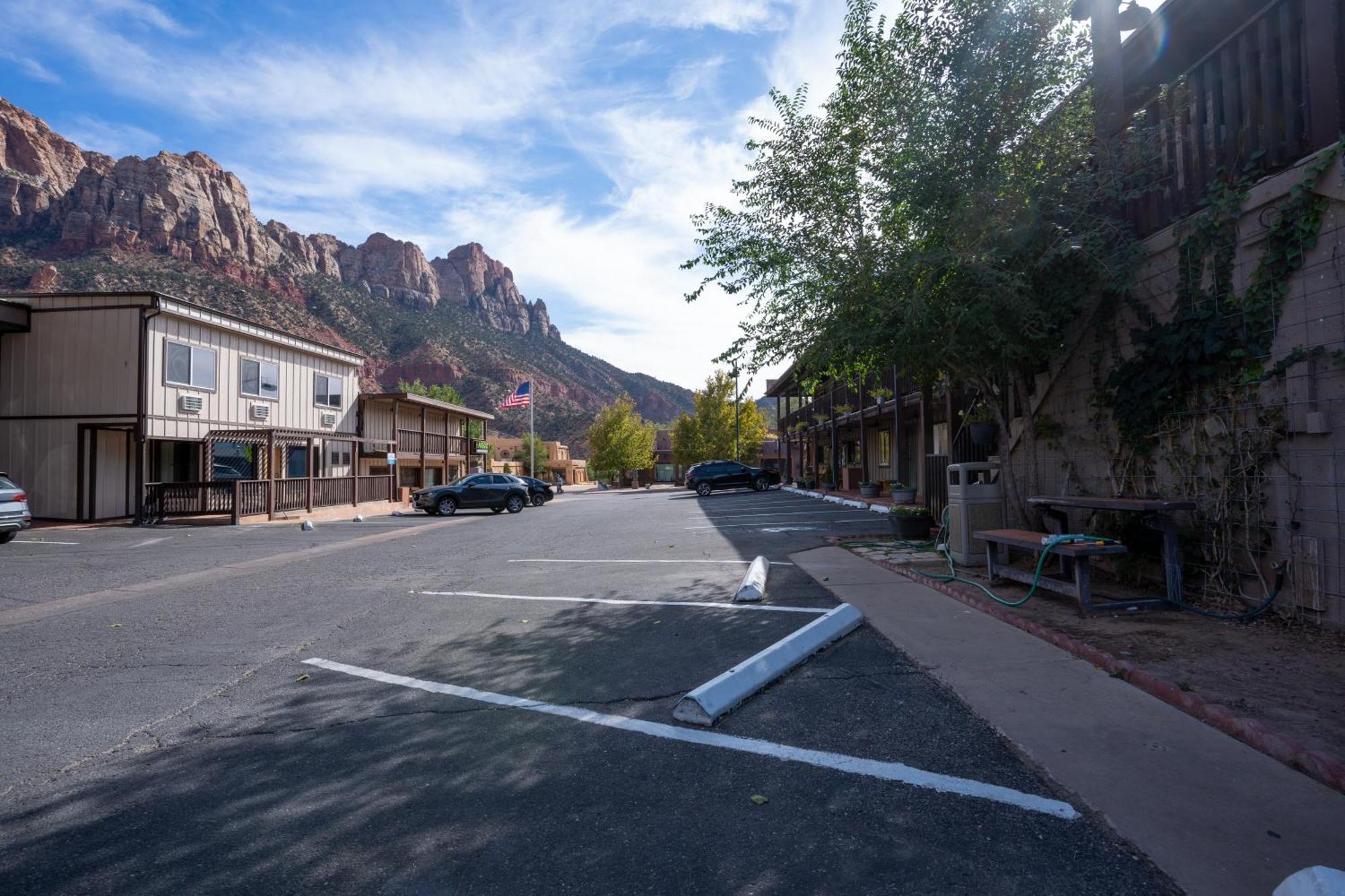 Pioneer Lodge Zion National Park-ספרינגדייל מראה חיצוני תמונה