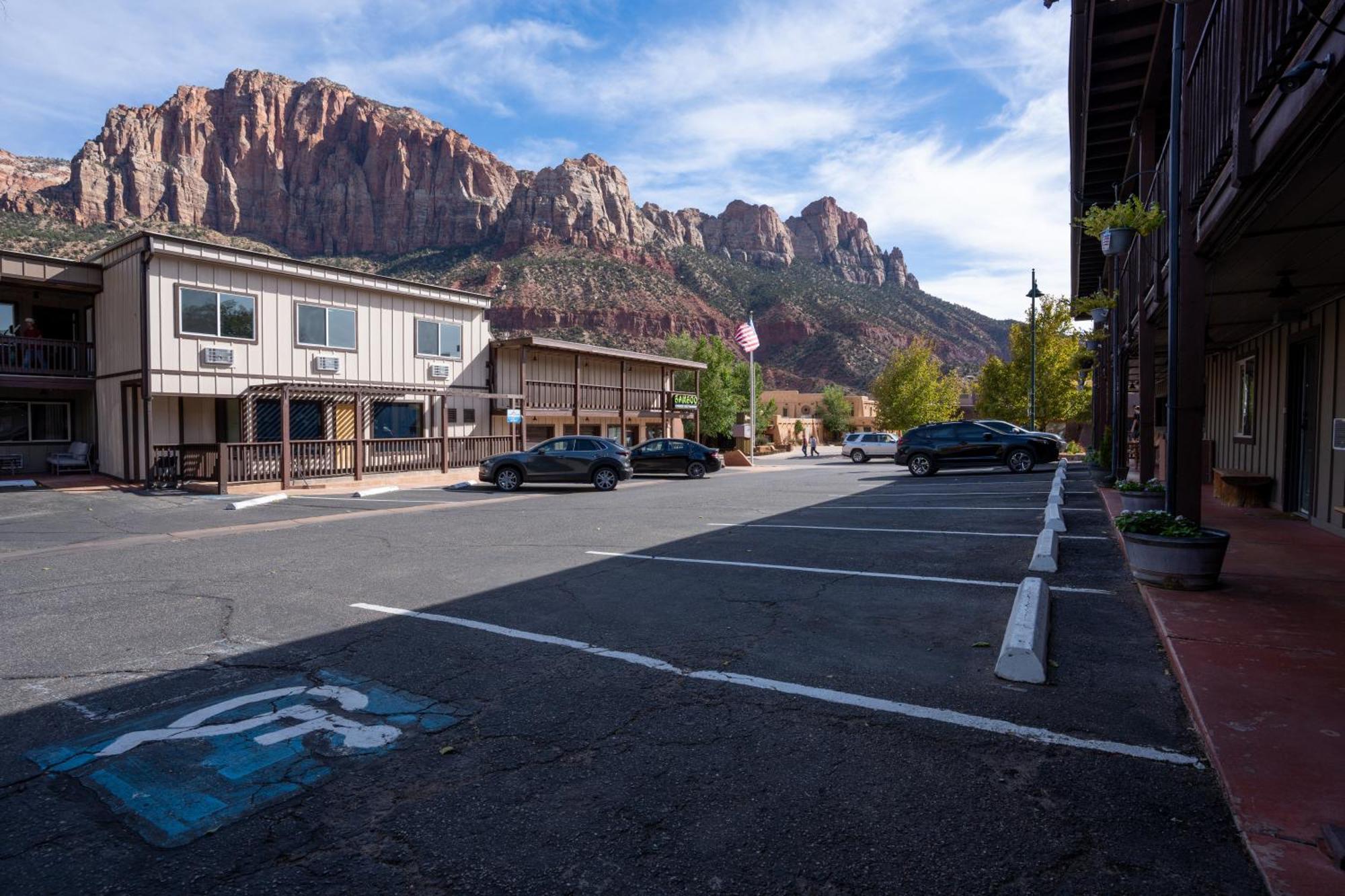 Pioneer Lodge Zion National Park-ספרינגדייל מראה חיצוני תמונה