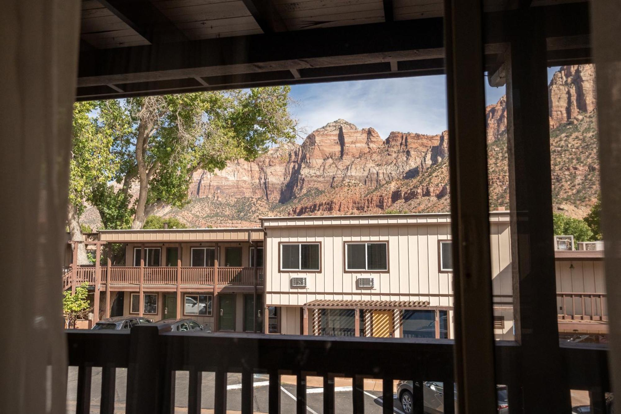 Pioneer Lodge Zion National Park-ספרינגדייל מראה חיצוני תמונה